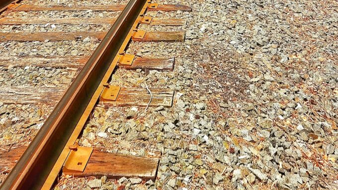 Limpeza Profissional de Calhas: Mantenha seu Telhado Protegido
