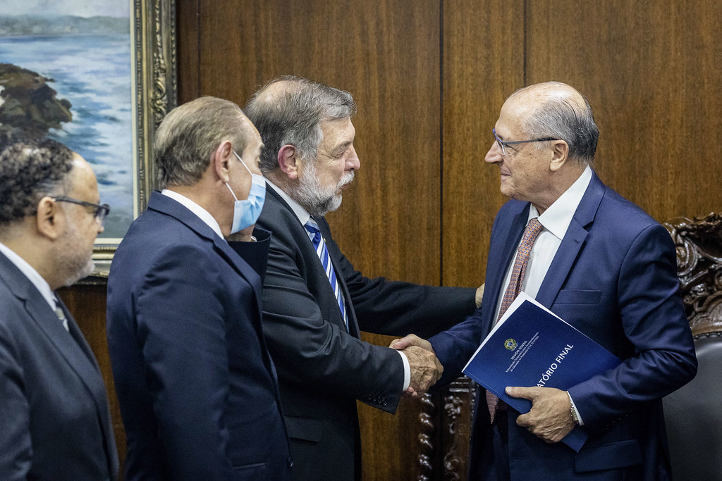 3.​ Recomendações para a⁣ seleção ⁣e ‌aplicação adequada da massa ⁢de ‌vedação‍ de 𝅺água